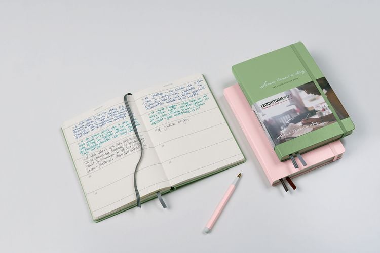 Produktbild: Some lines Lines A Day 5-Jahres-Buch Medium (A5) Salbei