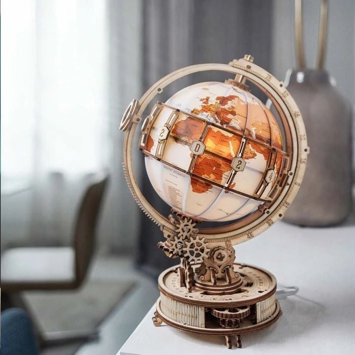 Produktbild: Book Nook DIY B&uuml;cherecke Luminous Globe