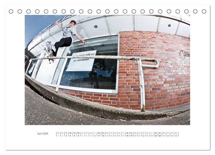 Produktbild: woodtimesalwaysgoodtimes - skateboard fotografie von tim korbmacher (Tischkalender 2026 DIN A5 quer), CALVENDO Monatskalender