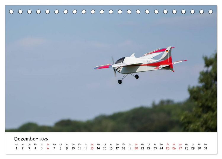Produktbild: Tollk&uuml;hne Helden der Fliegerei - Modellflugzeuge in Aktion (Tischkalender 2026 DIN A5 quer), CALVENDO Monatskalender