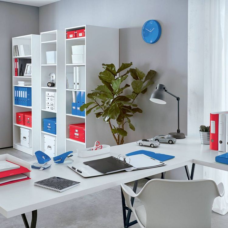 Produktbild: Leitz 50601026 B&uuml;rolocher Rot-Wei&szlig; 10 Bl. (80 g/m&sup2;)