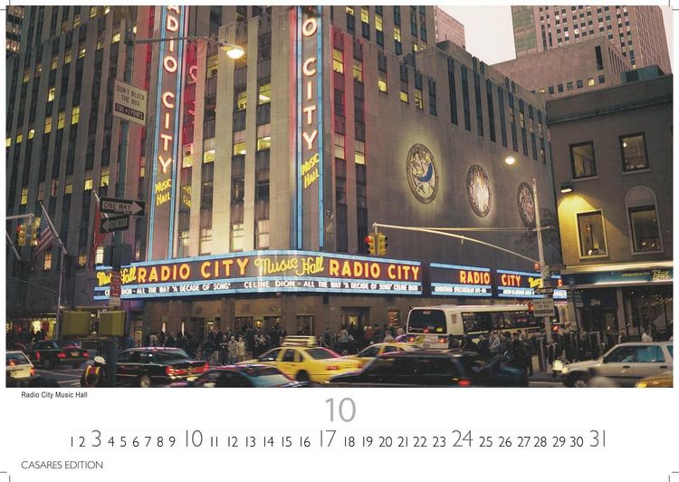 Produktbild: New York Kalender 2027 &ndash; Wandkalender | Fotokalender Nordamerika 24x35cm &ndash; Faszinierende Ansichten der Stadt, die niemals schl&auml;ft, als Geschenk oder Blickfang