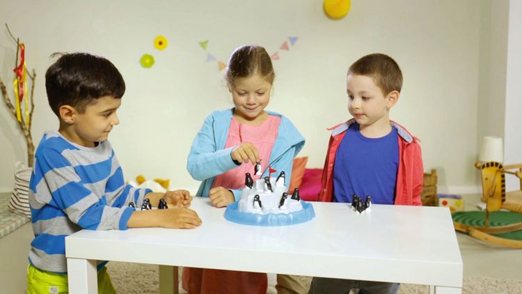 Produktbild: Ravensburger Plitsch-Platsch Pinguin, Kinderspiel