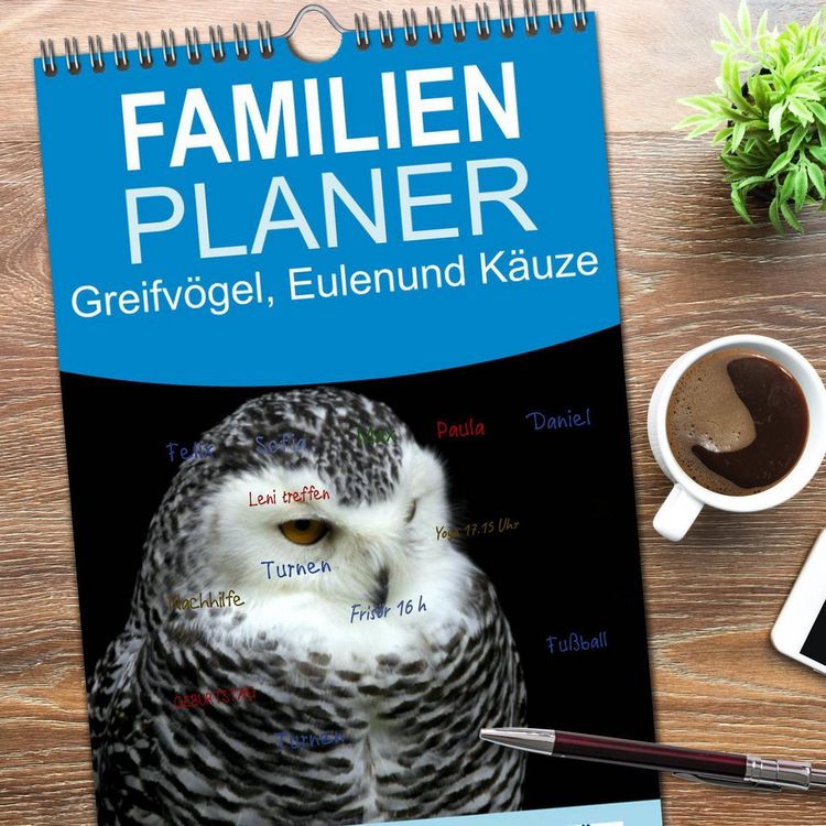 Produktbild: Familienplaner 2026 - Greifv&ouml;gel, Eulen und K&auml;uze mit 5 Spalten (Wandkalender, 21 x 45 cm) CALVENDO