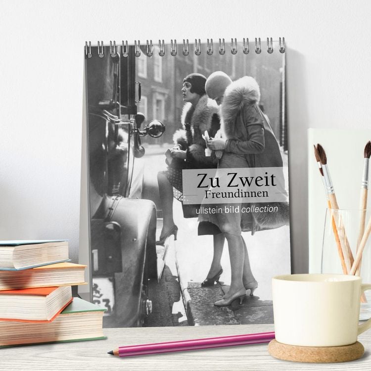 Produktbild: Zu Zweit - Freundinnen (Tischkalender 2025 DIN A5 hoch), CALVENDO Monatskalender