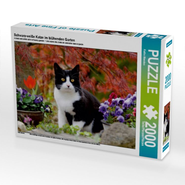 Produktbild: Schwarz-wei&szlig;e Katze im bl&uuml;henden Garten (Puzzle)