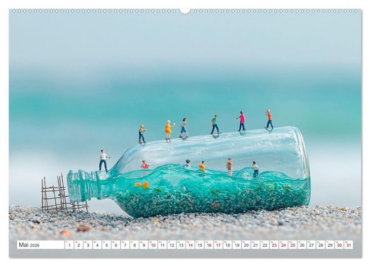 Produktbild: Miniatur-Universum: Ein Jahr in kleinen Welten (hochwertiger Premium Wandkalender 2026 DIN A2 quer), Kunstdruck in Hochglanz