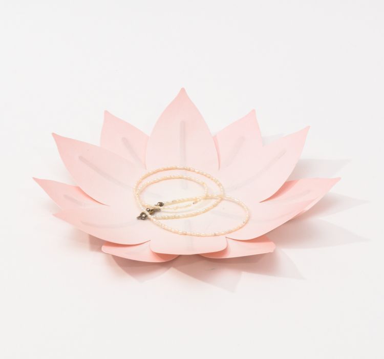 Produktbild: Hanji-Papierschale Wasserlilie Rosa &ndash; Flexible Ablage