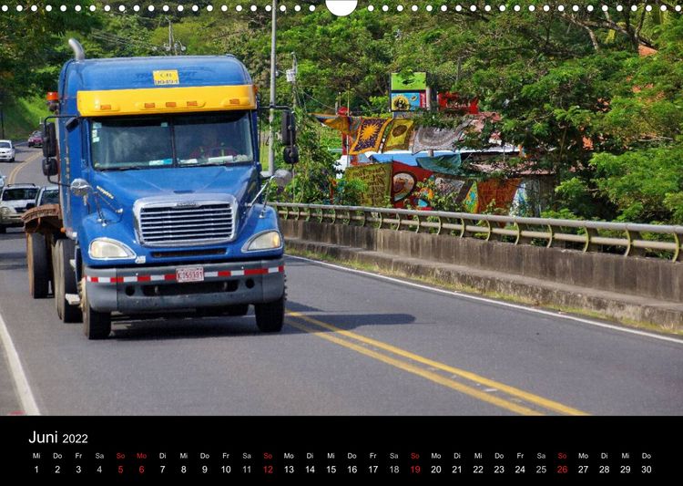 Produktbild: Trucks zwischen Panama und Costa Rica. (Wandkalender 2022 DIN A3 quer)