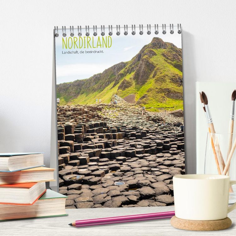 Produktbild: Nordirland - Landschaft, die beeindruckt (Tischkalender 2026 DIN A5 hoch), CALVENDO Monatskalender