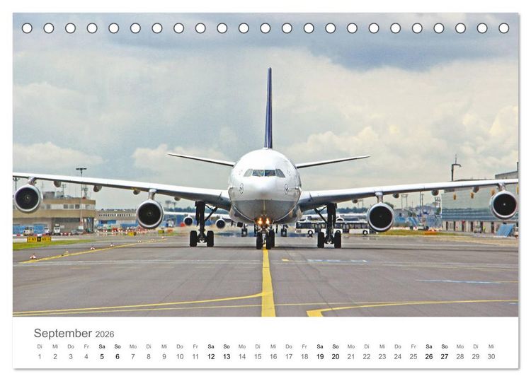 Produktbild: Gro&szlig;e und kleine Flieger am Flughafen (Tischkalender 2026 DIN A5 quer), CALVENDO Monatskalender