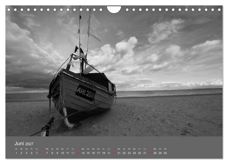 Produktbild: Ostsee - von schwarz bis wei&szlig; (Wandkalender 2027 DIN A4 quer), CALVENDO Monatskalender