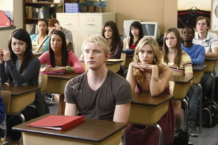Produktbild: Pretty Little Liars - Die komplette 1. Staffel [5 DVDs]