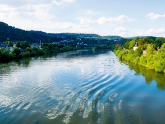 Produktbild: CALVENDO Puzzle Mosel bei Trier | 1000 Teile Lege-Gr&ouml;&szlig;e 64x48cm Foto-Puzzle f&uuml;r gl&uuml;ckliche Stunden