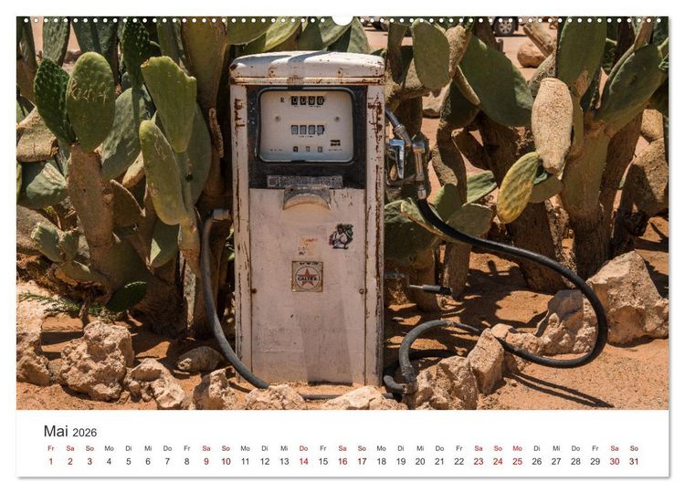 Produktbild: Solitaire Alte verlassene Autos in der namibischen W&uuml;ste (hochwertiger Premium Wandkalender 2026 DIN A2 quer), Kunstdruck in Hochglanz