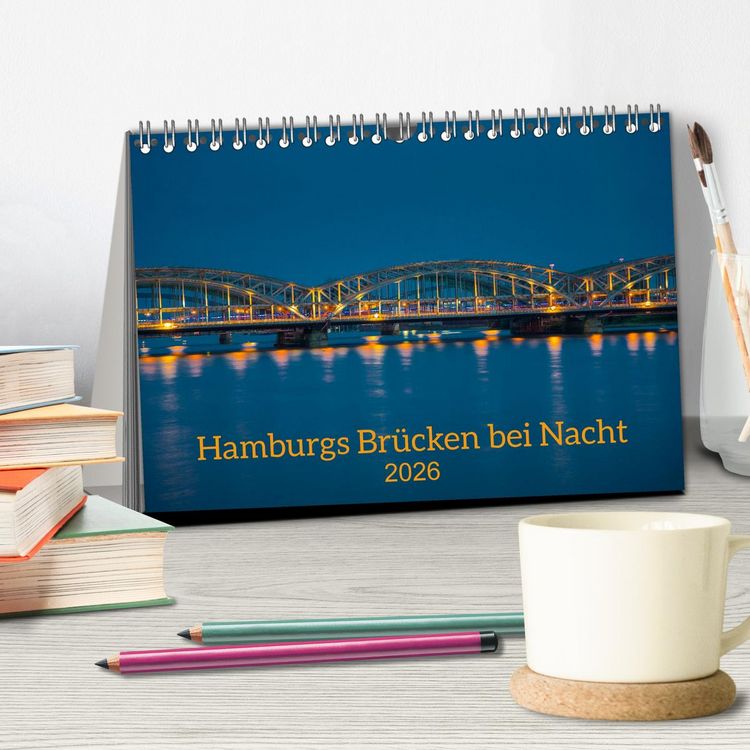 Produktbild: Hamburgs Br&uuml;cken bei Nacht (Tischkalender 2026 DIN A5 quer), CALVENDO Monatskalender