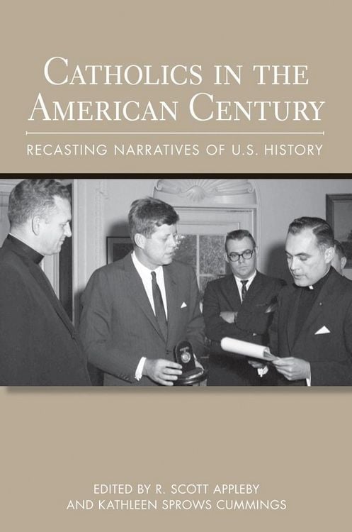 Produktbild: Catholics in the American Century