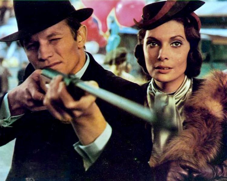 Produktbild: England made me - Spiele um die Macht / Starbesetzte Verfilmung des gleichnamigen Romans von Graham Greene (Pidax Film-Klassiker)