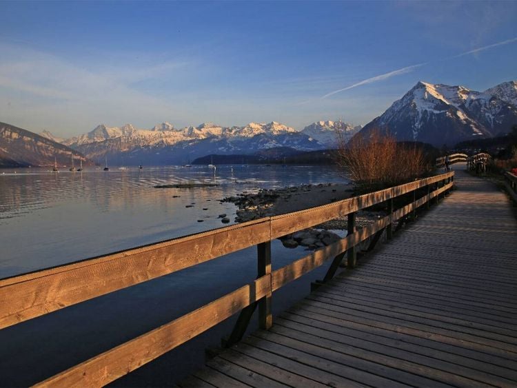 Produktbild: CALVENDO Puzzle Thunersee, Berner Oberland, Schweiz | 1000 Teile Lege-Gr&ouml;&szlig;e 64x48cm Foto-Puzzle f&uuml;r gl&uuml;ckliche Stunden