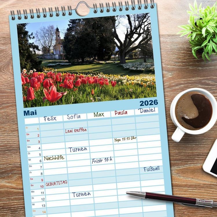 Produktbild: Familienplaner 2026 - Zauberhafter Westlicher Bodensee mit 5 Spalten (Wandkalender, 21 x 45 cm) CALVENDO