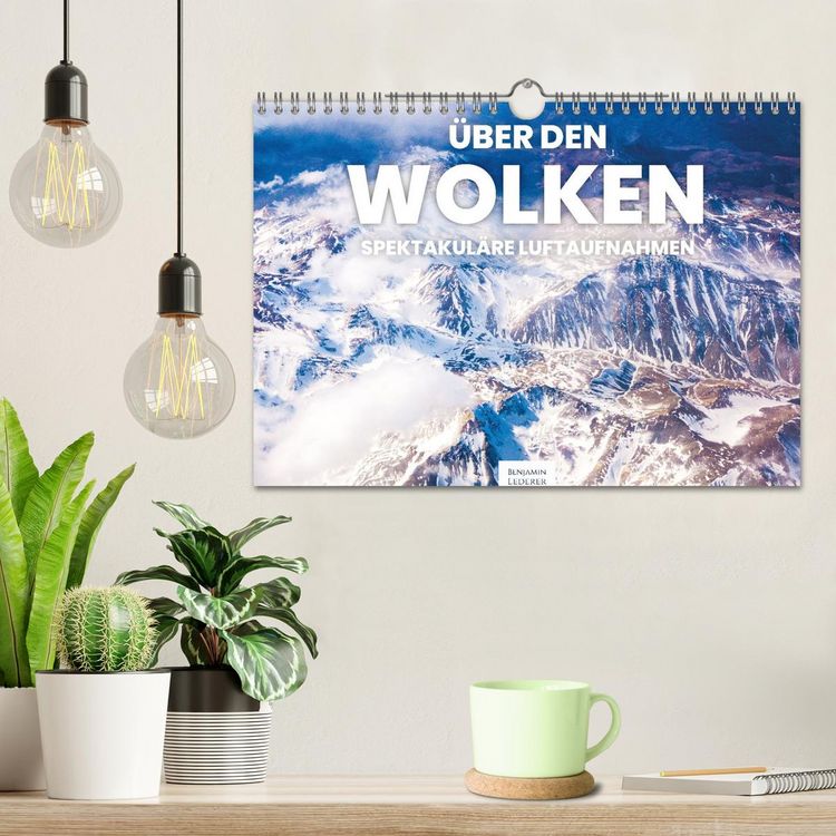 Produktbild: &Uuml;ber den Wolken - Spektakul&auml;re Luftaufnahmen (Wandkalender 2026 DIN A4 quer), CALVENDO Monatskalender