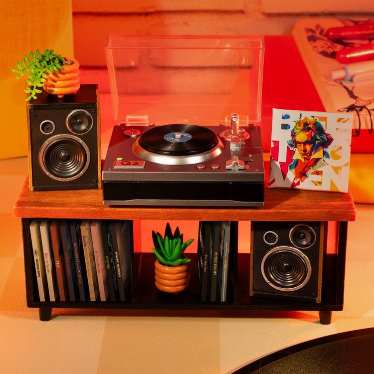 Produktbild: MGA's Miniverse - Real Music Record Players in PDQ Tray