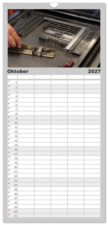 Produktbild: Familienplaner 2027 - Auf Guttenbergs Spuren mit 5 Spalten (Wandkalender, 21 x 45 cm) CALVENDO