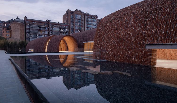 Produktbild: Built in Brick