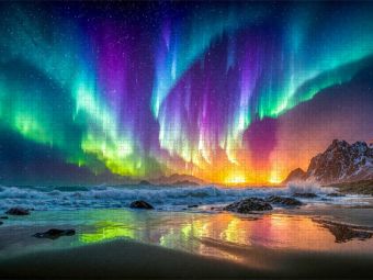 Produktbild: CALVENDO Puzzle T&auml;nzelnde Lichter &uuml;ber vereistem Meer | 2000 Teile Lege-Gr&ouml;&szlig;e 90x67cm Foto-Puzzle f&uuml;r gl&uuml;ckliche Stunden