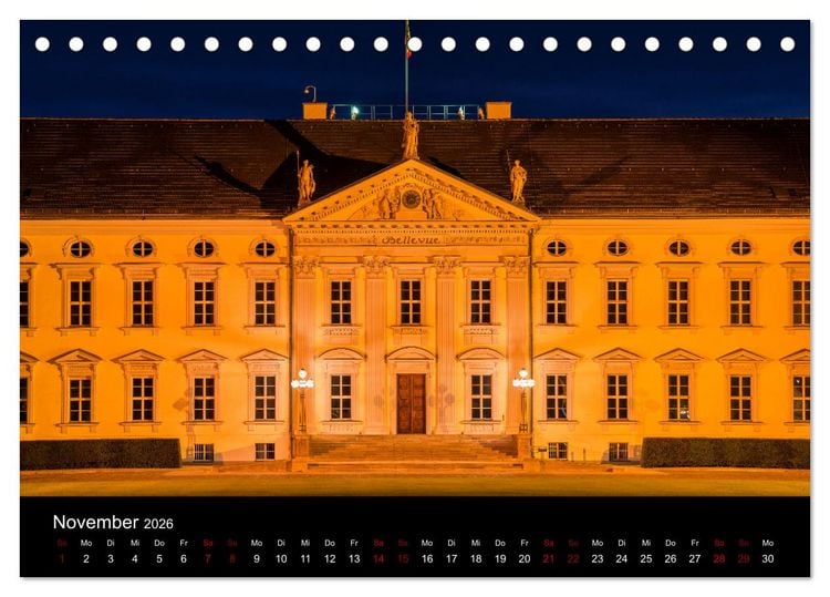 Produktbild: Eine Reise durch Berlin bei Nacht (Tischkalender 2026 DIN A5 quer), CALVENDO Monatskalender