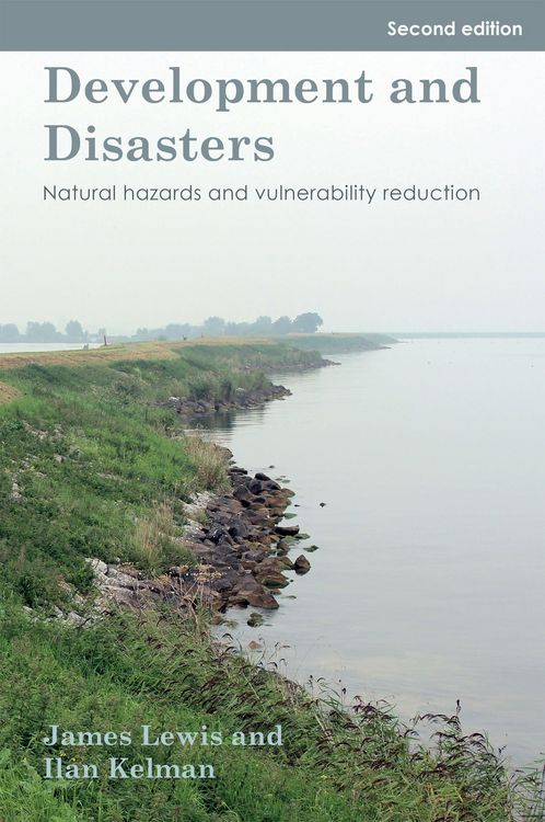 Produktbild: Development and Disasters