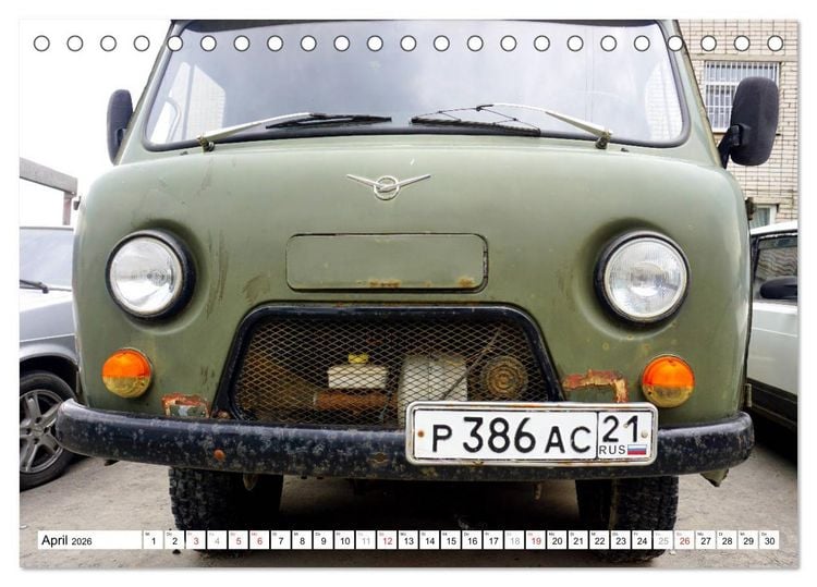 Produktbild: Auto-Legende UAZ-452 - Russlands Brotlaib auf R&auml;dern (Tischkalender 2026 DIN A5 quer), CALVENDO Monatskalender