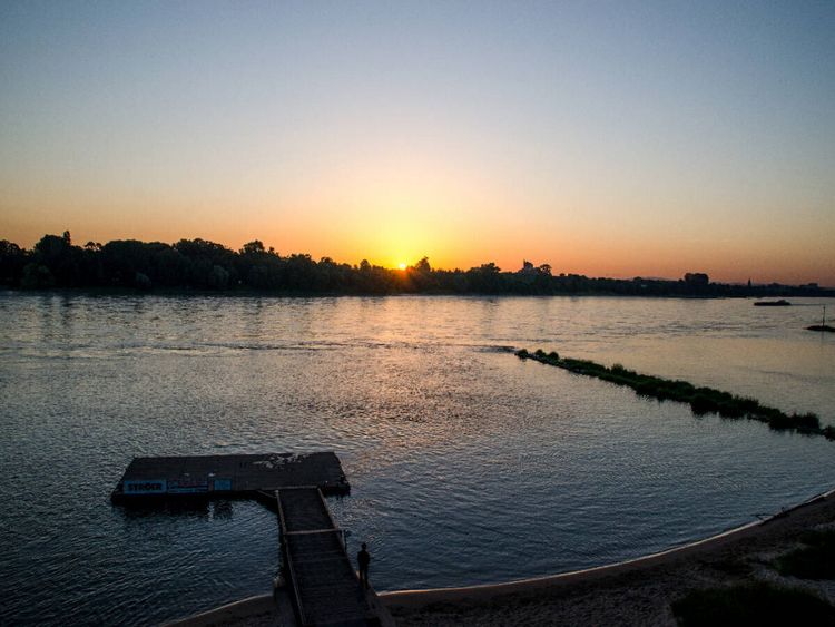 Produktbild: CALVENDO Puzzle Sonnenuntergang im K&ouml;lner S&uuml;den | 1000 Teile Lege-Gr&ouml;&szlig;e 64 &times; 48 cm Foto-Puzzle f&uuml;r gl&uuml;ckliche Stunden