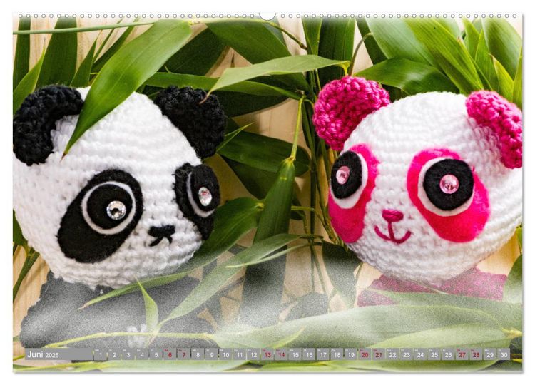 Produktbild: Amigurumi - Die geh&auml;kelte Welt (hochwertiger Premium Wandkalender 2026 DIN A2 quer), Kunstdruck in Hochglanz