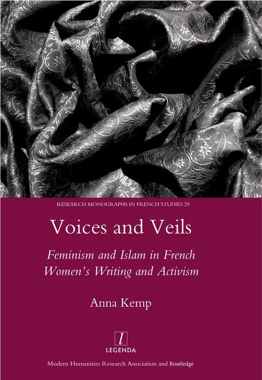 Produktbild: Voices and Veils