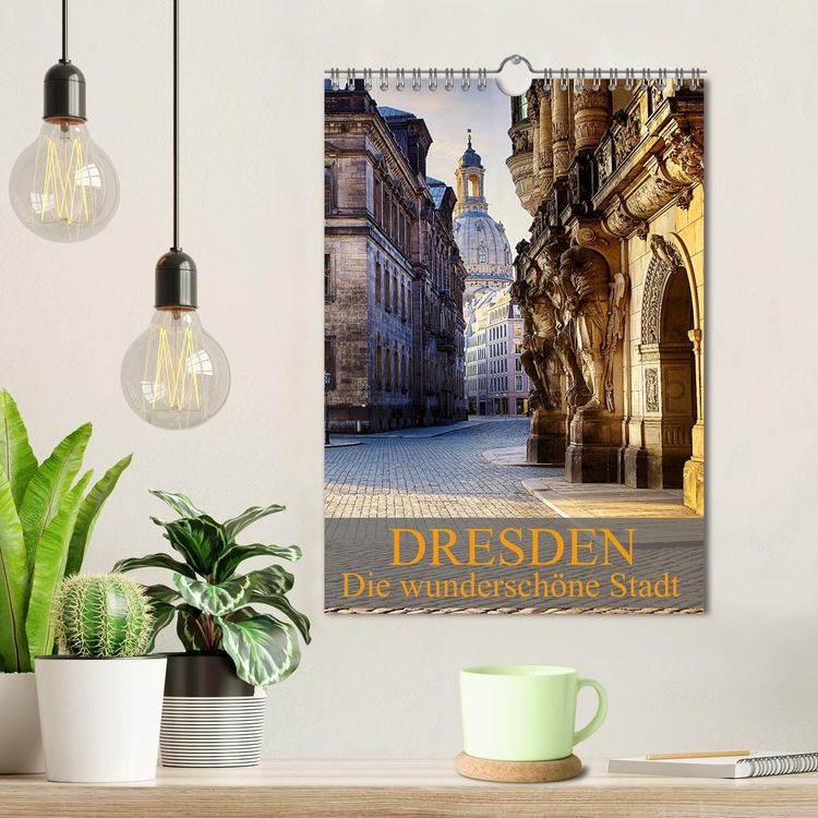 Produktbild: Die wundersch&ouml;ne Stadt Dresden (Wandkalender 2026 DIN A4 hoch), CALVENDO Monatskalender