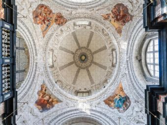 Produktbild: CALVENDO Puzzle Die Kathedrale St. Stanislaus in Vilnius kann als erste Kirche auf litauischem Boden angesehen werden. Sie wurde zu Zeiten K&ouml;nig Mindaugas im 13. Jahrhundert errichtet. | 1000 Teile Lege-Gr&ouml;&szlig;e 64x48cm Foto-Puzzle f&uuml;r gl&uuml;ckliche Stunden