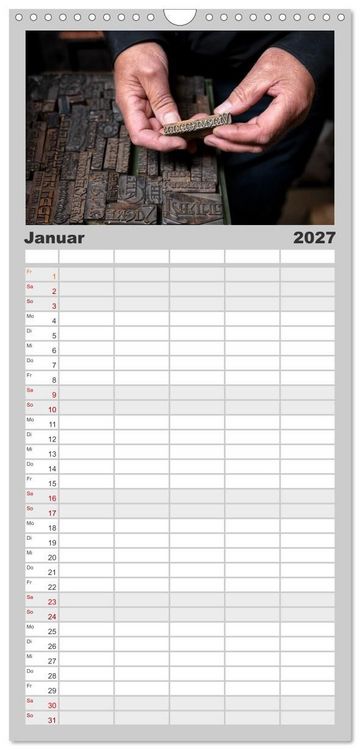 Produktbild: Familienplaner 2027 - Auf Guttenbergs Spuren mit 5 Spalten (Wandkalender, 21 x 45 cm) CALVENDO
