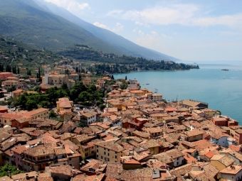 Produktbild: CALVENDO Puzzle Malcesine | 1000 Teile Lege-Gr&ouml;&szlig;e 64x48cm Foto-Puzzle f&uuml;r gl&uuml;ckliche Stunden