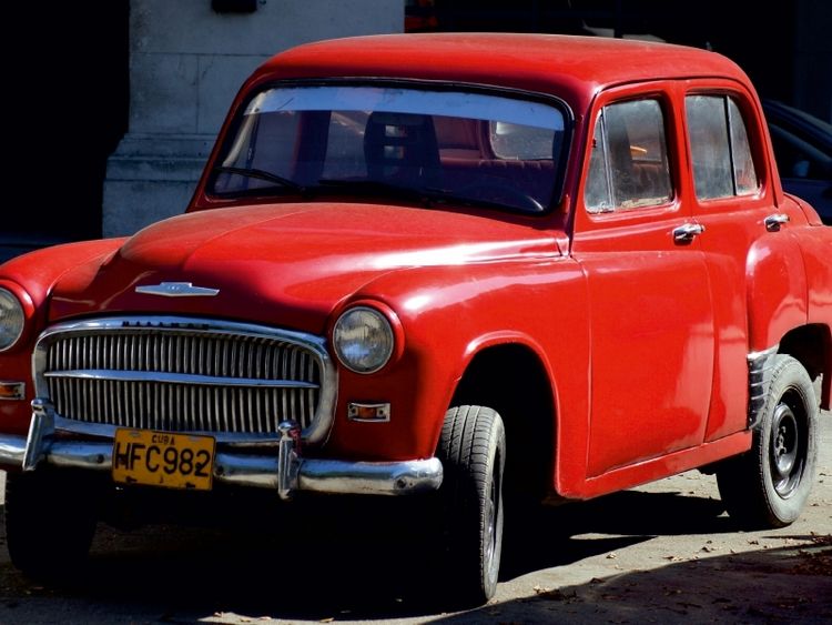 Produktbild: CALVENDO Puzzle Ein britischer Oldtimer der Marke Hillman auf Kuba 1000 Teile Puzzle quer | 1000 Teile Lege-Gr&ouml;&szlig;e 64 &times; 48 cm Foto-Puzzle f&uuml;r gl&uuml;ckliche Stunden