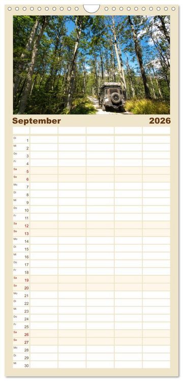 Produktbild: Familienplaner 2026 - Mit dem 4x4 durch Europa mit 5 Spalten (Wandkalender, 21 x 45 cm) CALVENDO