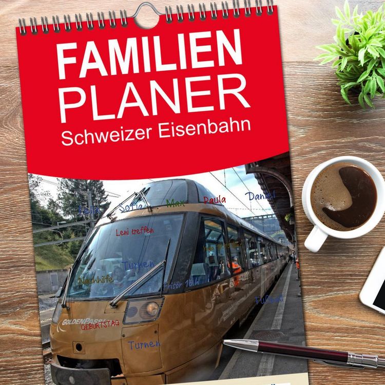 Produktbild: Familienplaner 2026 - Schweizer Eisenbahn mit 5 Spalten (Wandkalender, 21 x 45 cm) CALVENDO