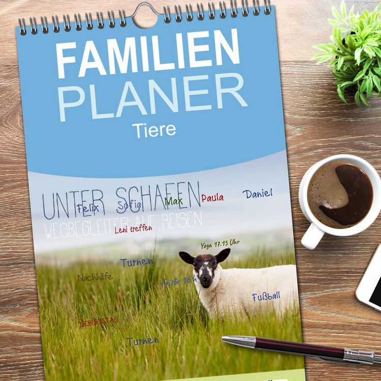 Produktbild: Familienplaner 2026 - Unter Schafen - Wegbegleiter auf Reisen mit 5 Spalten (Wandkalender, 21 x 45 cm) CALVENDO