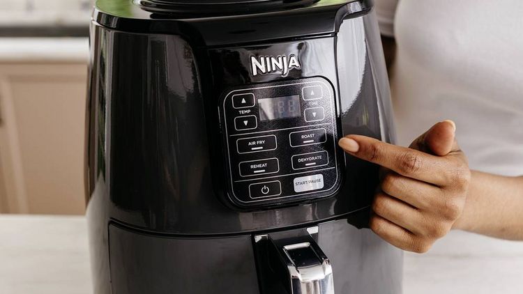 Produktbild: Ninja AF100EU Hei&szlig;luft-Fritteuse 3.8 l 1500 W Schwarz