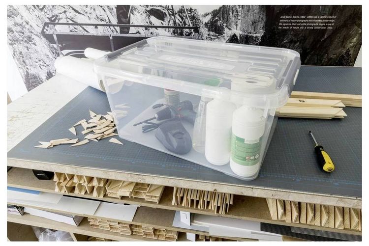 Produktbild: Curver 243819 Kunststoffbox HANDY+ geschlossen, stapelbar (B x H x T) 400 x 290 x 600 mm Transparent 1 St.