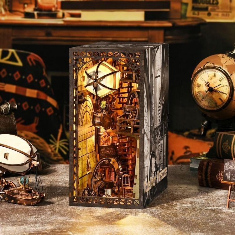 Produktbild: FiguredArt YM05 - DIY Book Nook, Onkel Petes Labor, Puzzle 299 Teile, Miniatur-Diorama