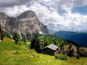 Produktbild: CALVENDO Puzzle Kolfuschger Hochalm mit Sassongher - Corvara S&uuml;dtirol | 1000 Teile Lege-Gr&ouml;&szlig;e 64x48cm Foto-Puzzle f&uuml;r gl&uuml;ckliche Stunden