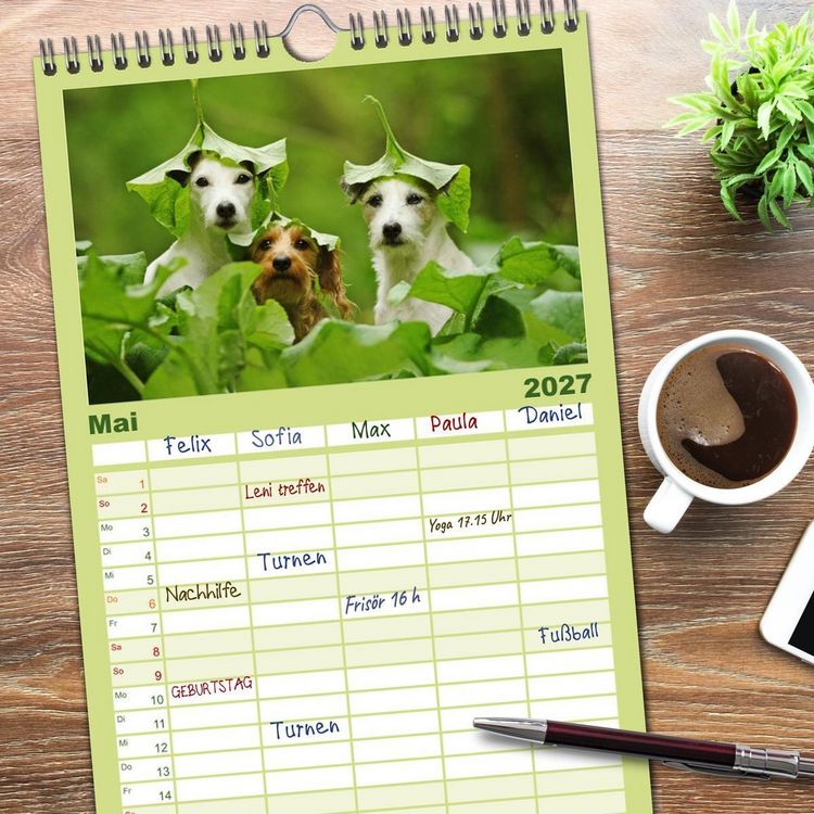 Produktbild: Familienplaner 2027 - Die Parson-Russell-Terrier...mit neuen Abenteuern aus der Hundeknipserei mit 5 Spalten (Wandkalender, 21 x 45 cm) CALVENDO