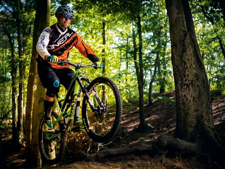 Produktbild: CALVENDO Puzzle Ein Motiv aus dem Kalender Mountainbike Action | 1000 Teile Lege-Gr&ouml;&szlig;e 64x48cm Foto-Puzzle f&uuml;r gl&uuml;ckliche Stunden