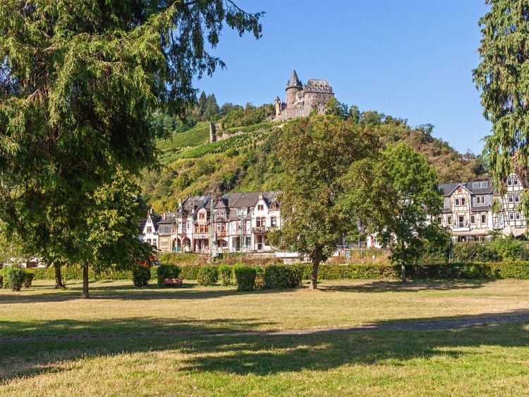 Produktbild: CALVENDO Puzzle Das romantische Bacharach am Rhein mit der Burg Stahleck | 1000 Teile Lege-Gr&ouml;&szlig;e 64x48cm Foto-Puzzle f&uuml;r gl&uuml;ckliche Stunden
